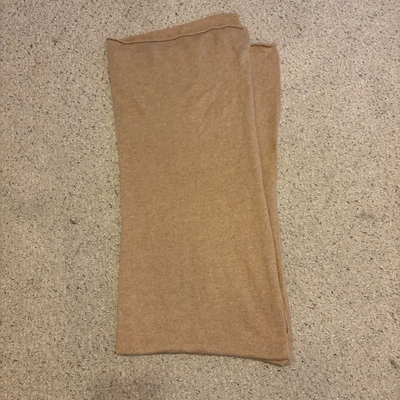 J CREW VINTAGE CASHMERE WRAP GUC - Picture 1 of 3
